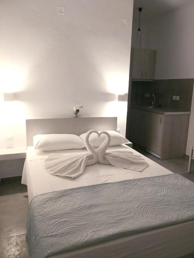 Mavrikou Helen Apartments İskiri Dış mekan fotoğraf