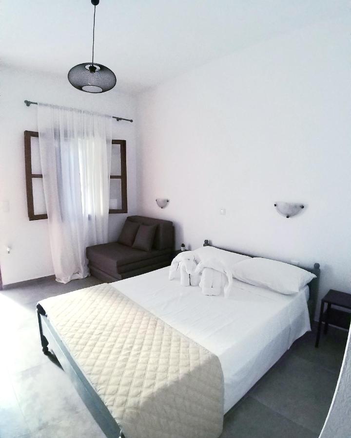 Mavrikou Helen Apartments İskiri Dış mekan fotoğraf