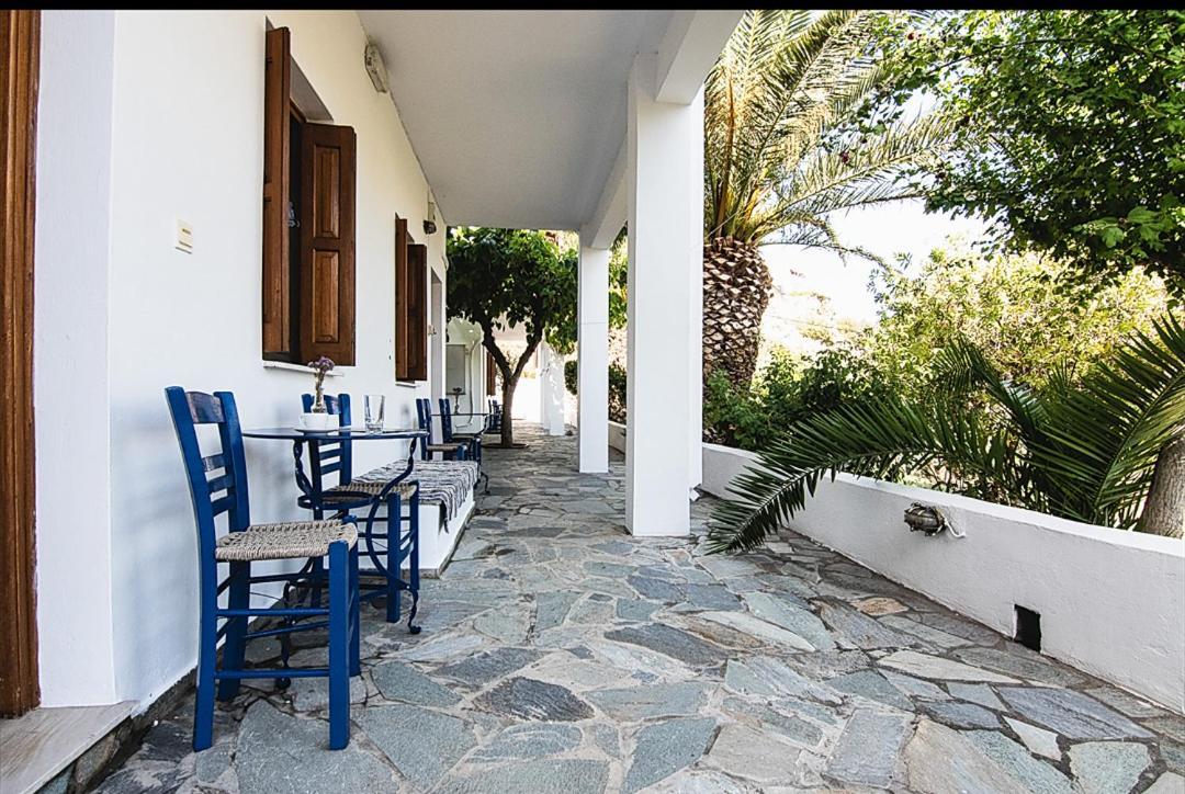 Mavrikou Helen Apartments İskiri Dış mekan fotoğraf