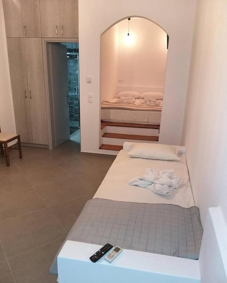 Mavrikou Helen Apartments İskiri Dış mekan fotoğraf