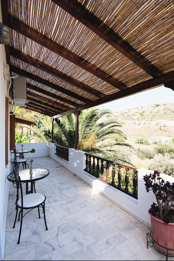 Mavrikou Helen Apartments İskiri Dış mekan fotoğraf